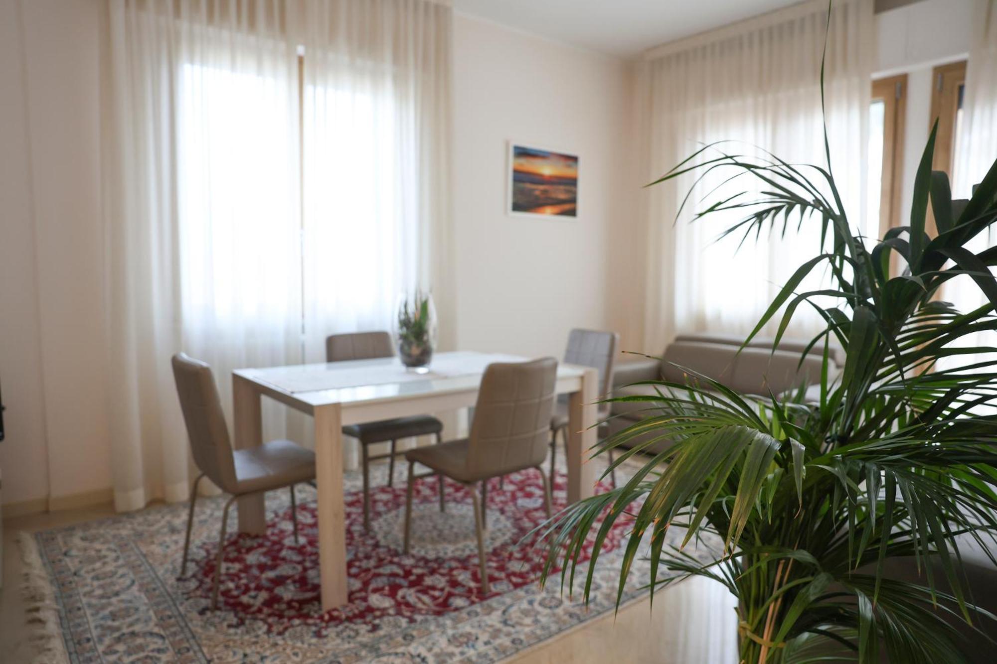 Blancohouse - Berto Luxury Rimini Centro Storico Leilighet Eksteriør bilde