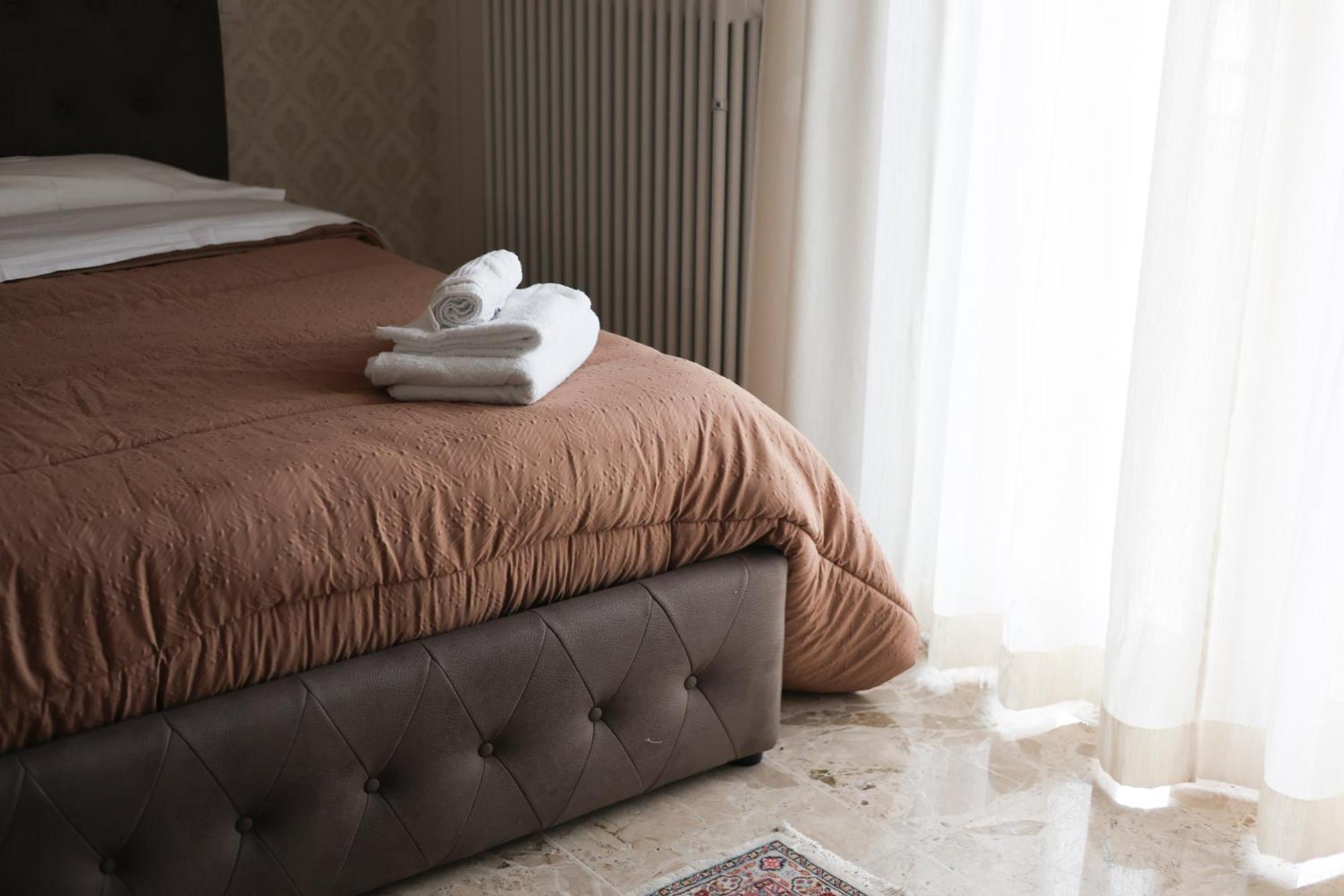 Blancohouse - Berto Luxury Rimini Centro Storico Leilighet Eksteriør bilde